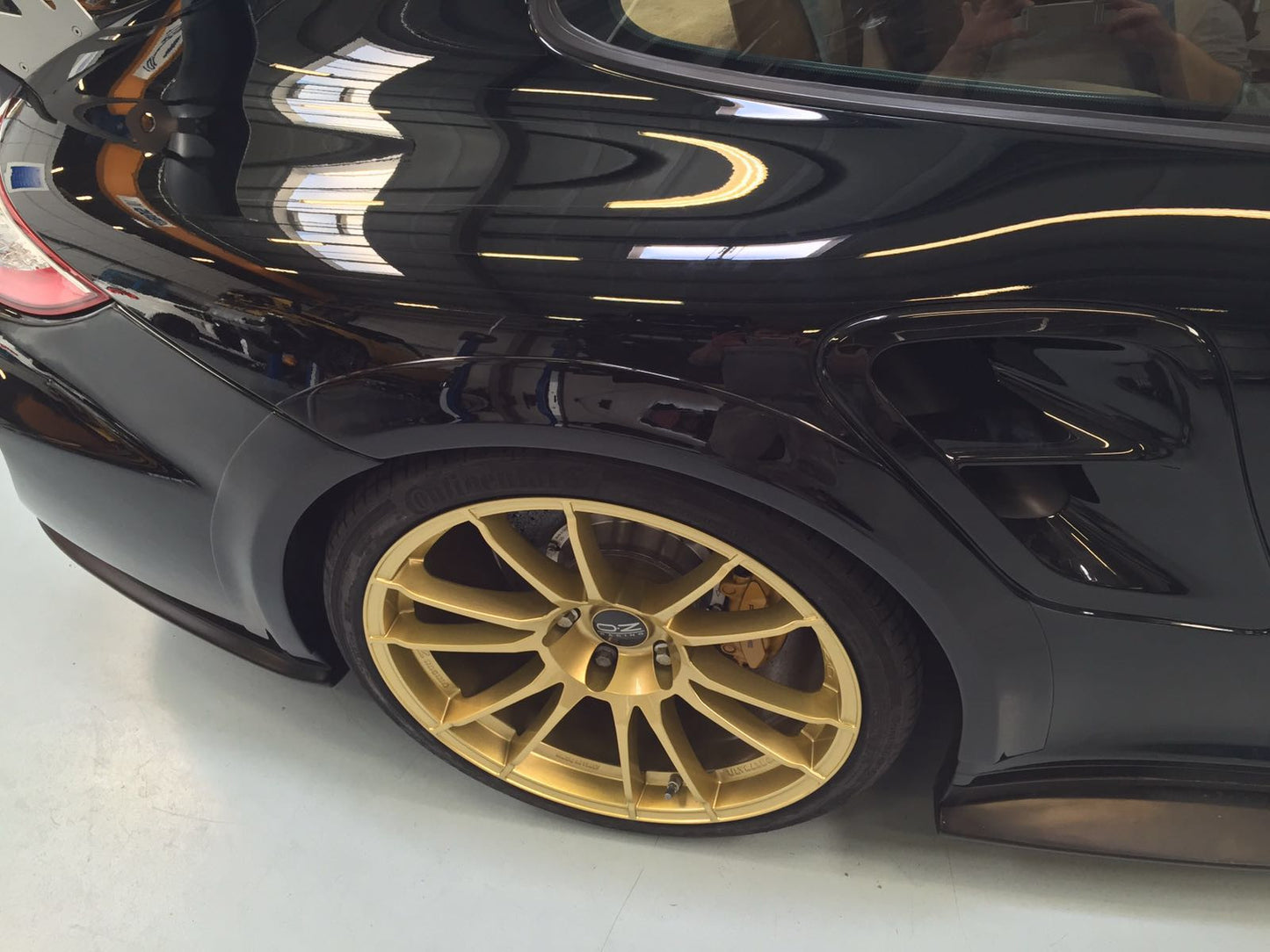 9FF fender flares (rear) suitable for Porsche 997 Turbo