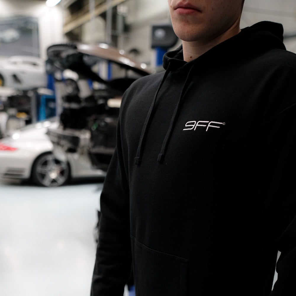 
                  
                    9FF Hoodie "Born for Speed"
                  
                