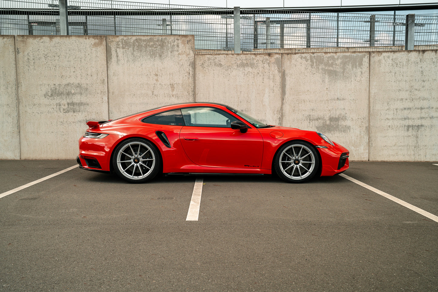 
                  
                    Vossen VPS-1 rims suitable for Porsche 992 Carrera/ S / GTS
                  
                