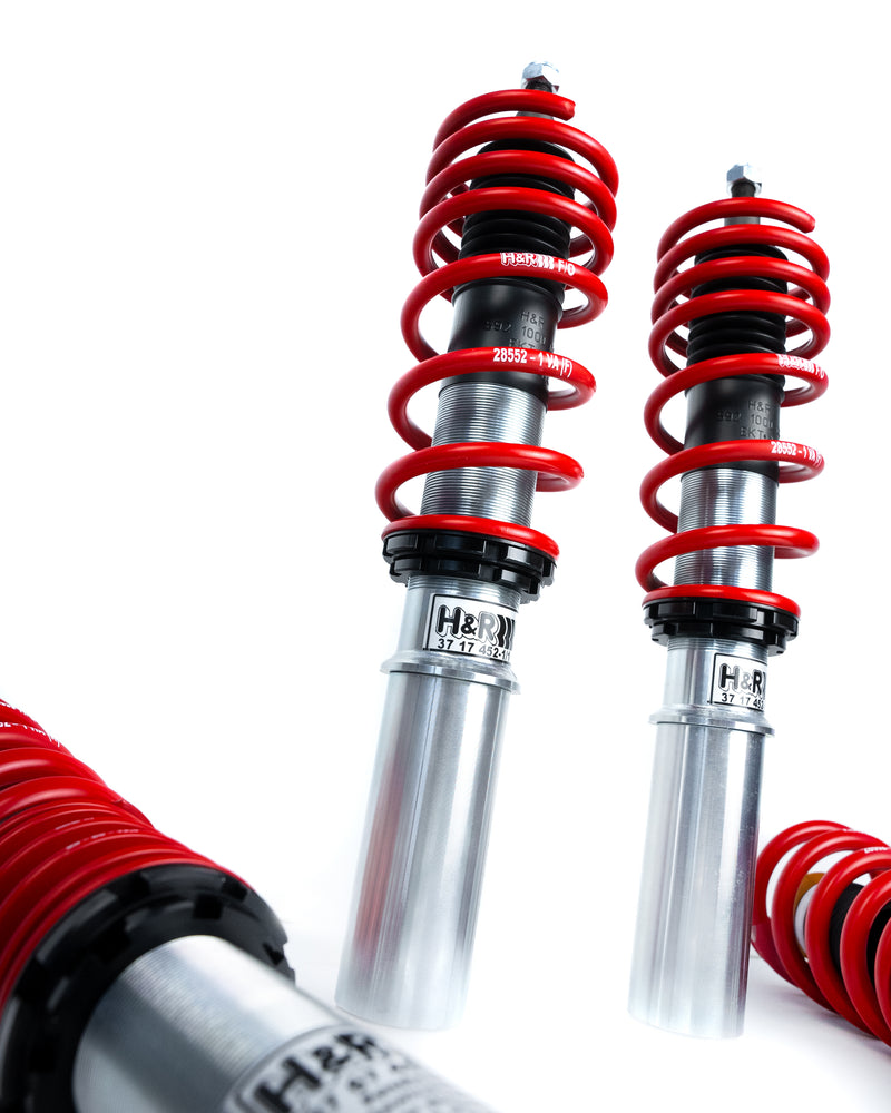 
                  
                    zwei stehende, rot-silberne Gewindefahrwerke der Marke H&R Spezialfedern, passend für Porsche 911
                  
                