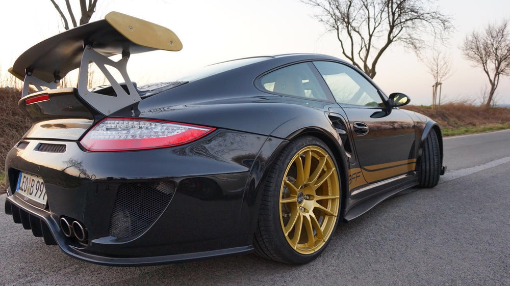 
                  
                    9FF Kotflügel-Verbreiterung (Hinten) passend für Porsche 997 Turbo
                  
                